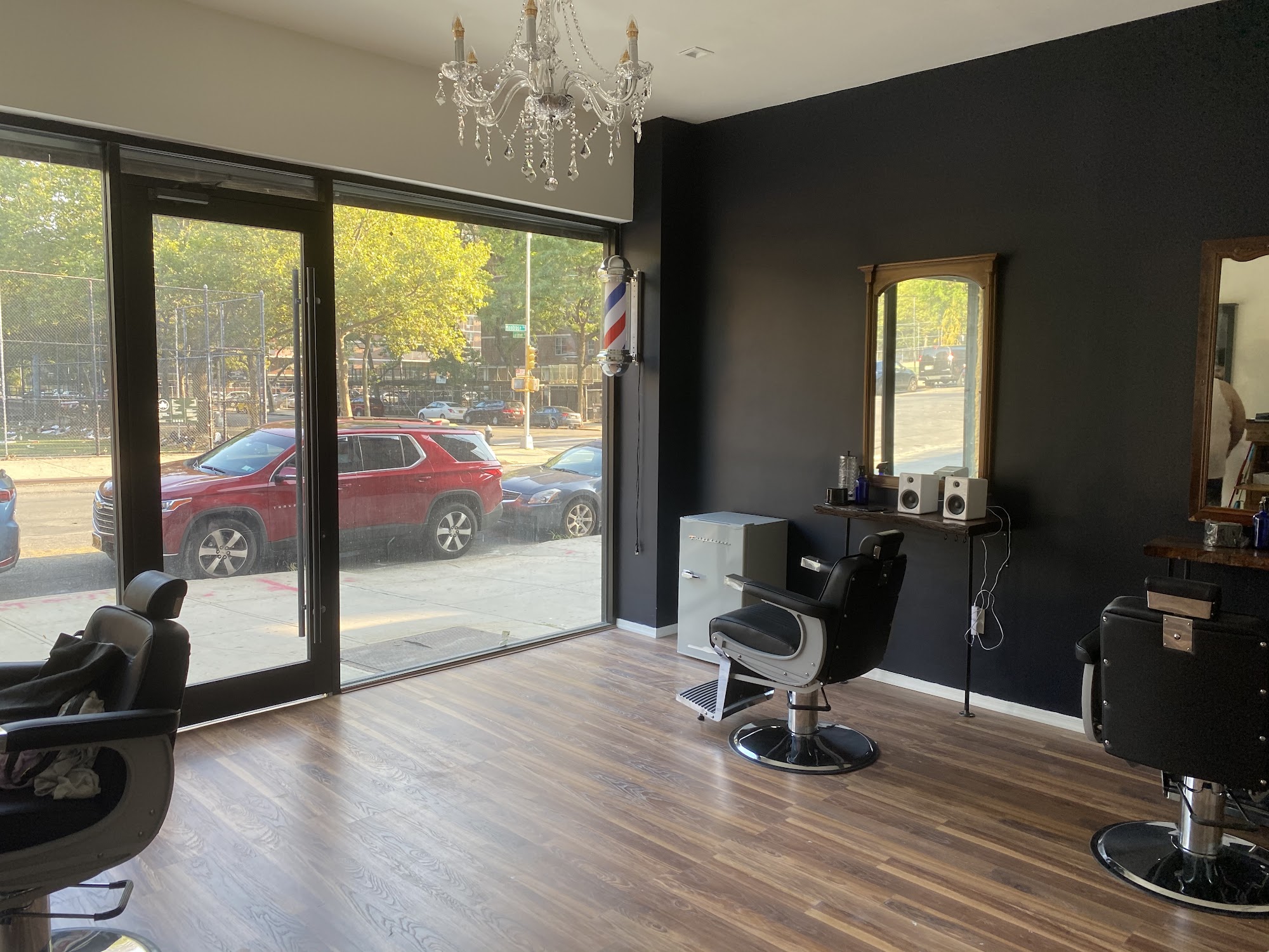 Inside HellRazor Barbershop, Williamsburg Brooklyn